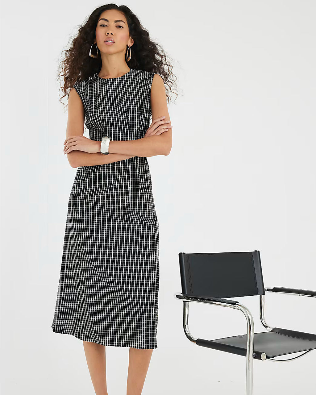 Black Sleeveless Pintuck Checked Midi Dress